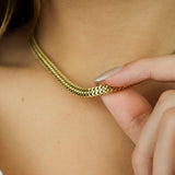 Choker Sury