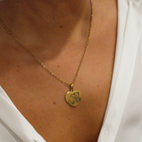 Customizable Amour Necklace with Photo